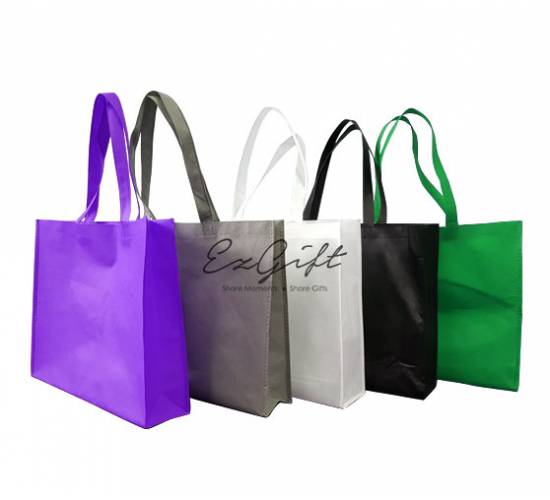Non woven bags
